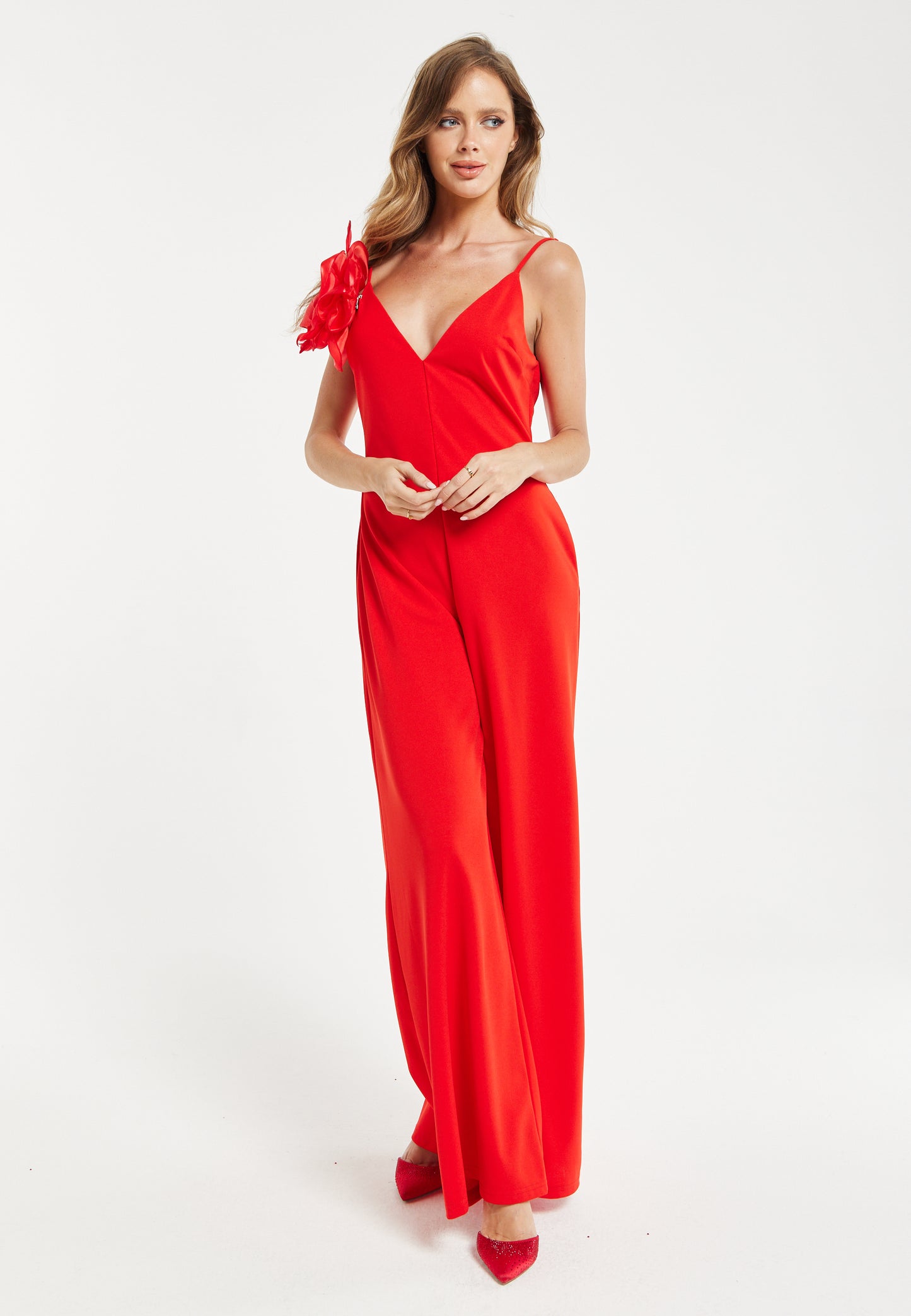 
                  
                    Liquorish Elegant Red Jumpsuit with Floral Shoulder Detail
                  
                