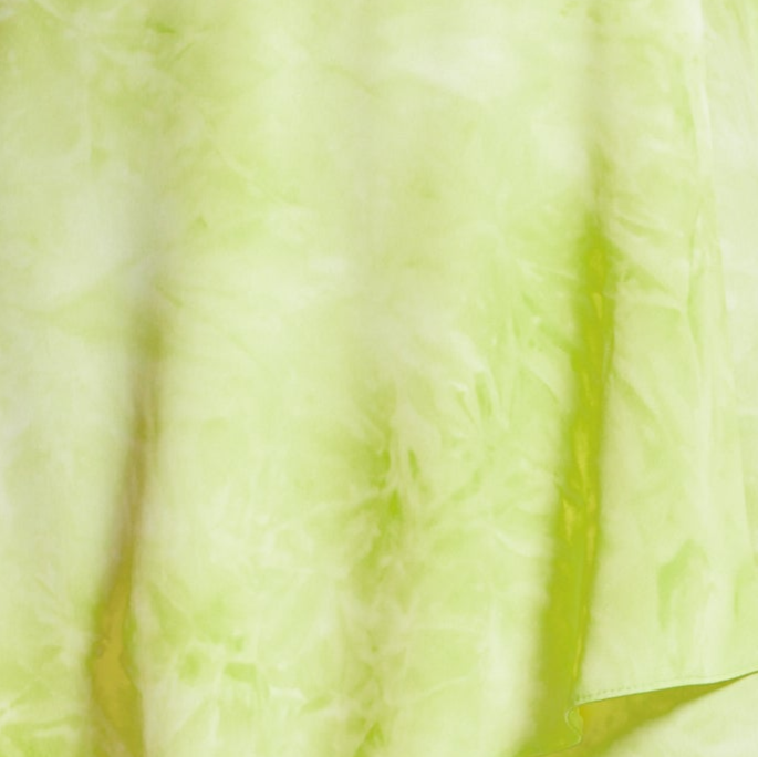 
                  
                    Women's Mini Dress with Angel Sleeves in Pistachio - Stylish Wrap Design, Perfect for Any Occasion - Liquorish
                  
                