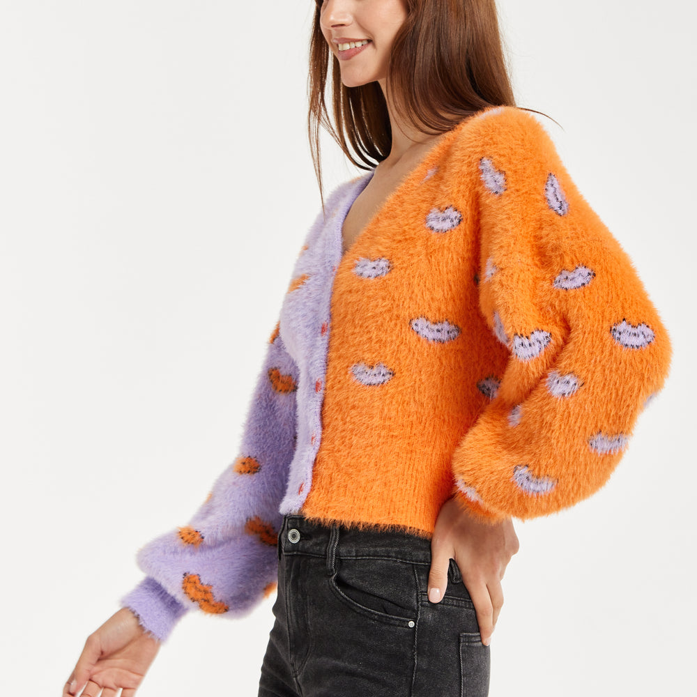 
                  
                    Lip Pattern Fluffy Cardigan Lilac
                  
                