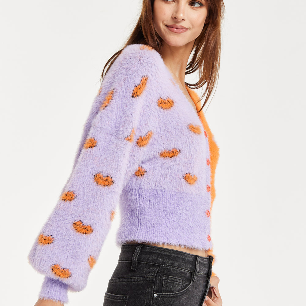 
                  
                    Lip Pattern Fluffy Cardigan Lilac
                  
                