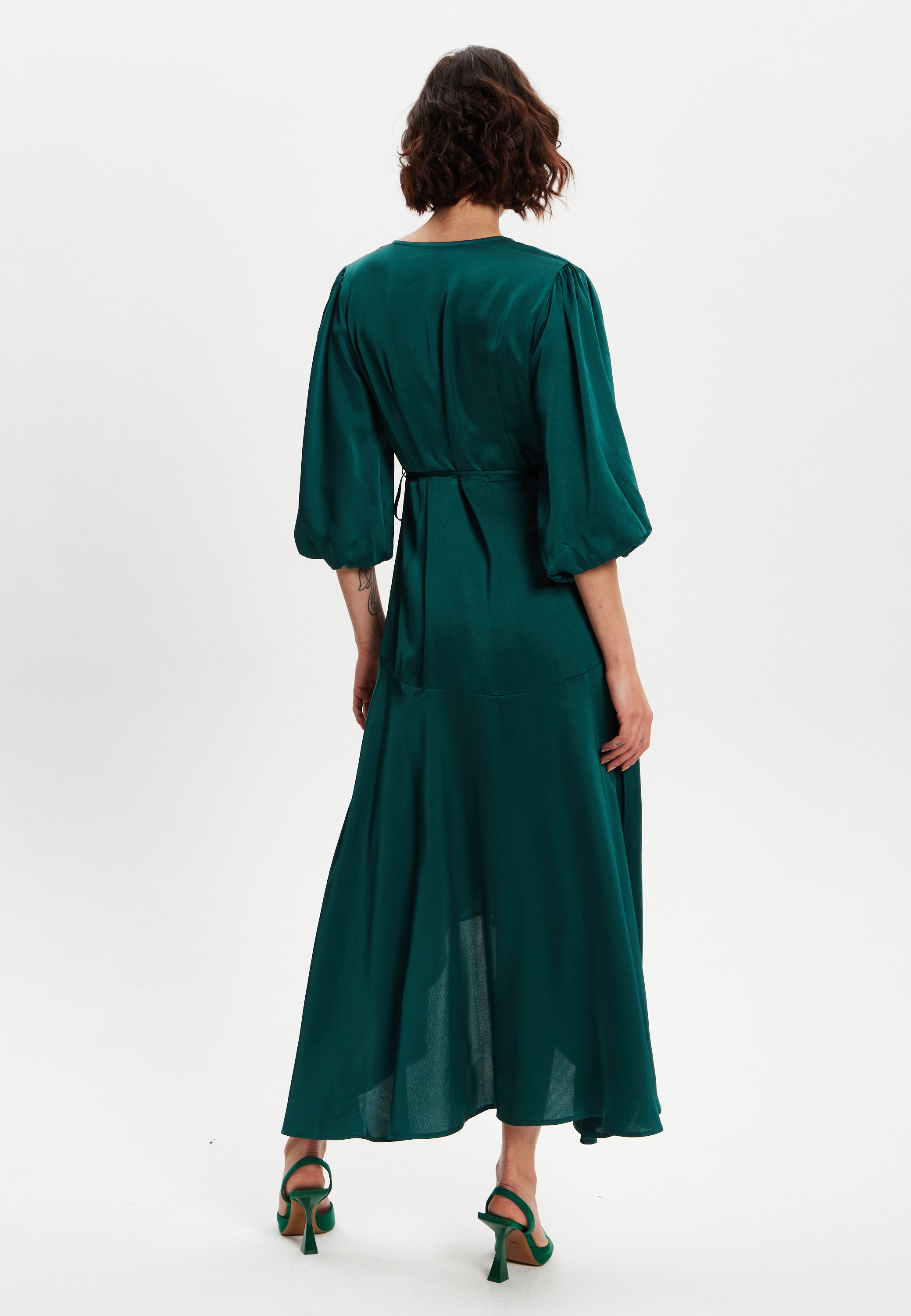 Women's Midi Wrap Dress in Dark Green with Short Puff Sleeves - Elegan Liquorish Online Women's Midi Wrap Dress in Dark Green with Short Puff Sleeves - Elegan Liquorish Online