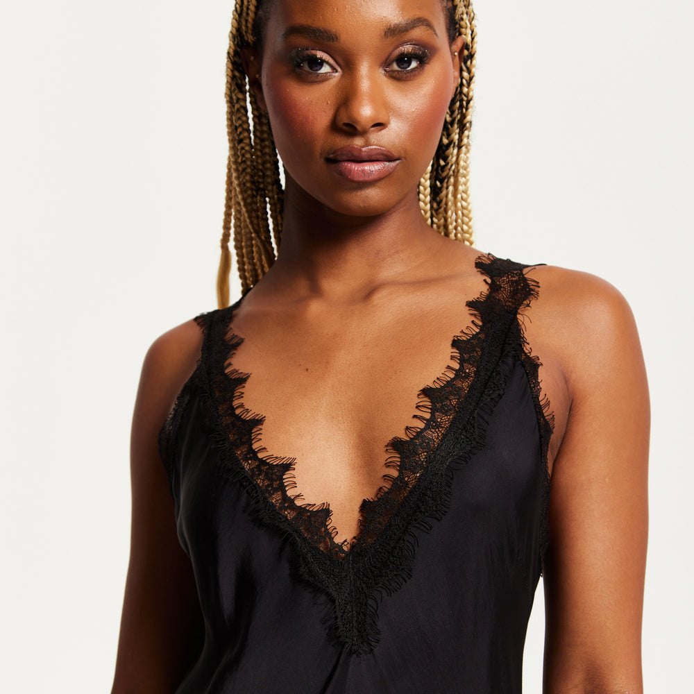 
                  
                    Liquorish Lace Detailed V-Neck Maxi Dress In Black
                  
                