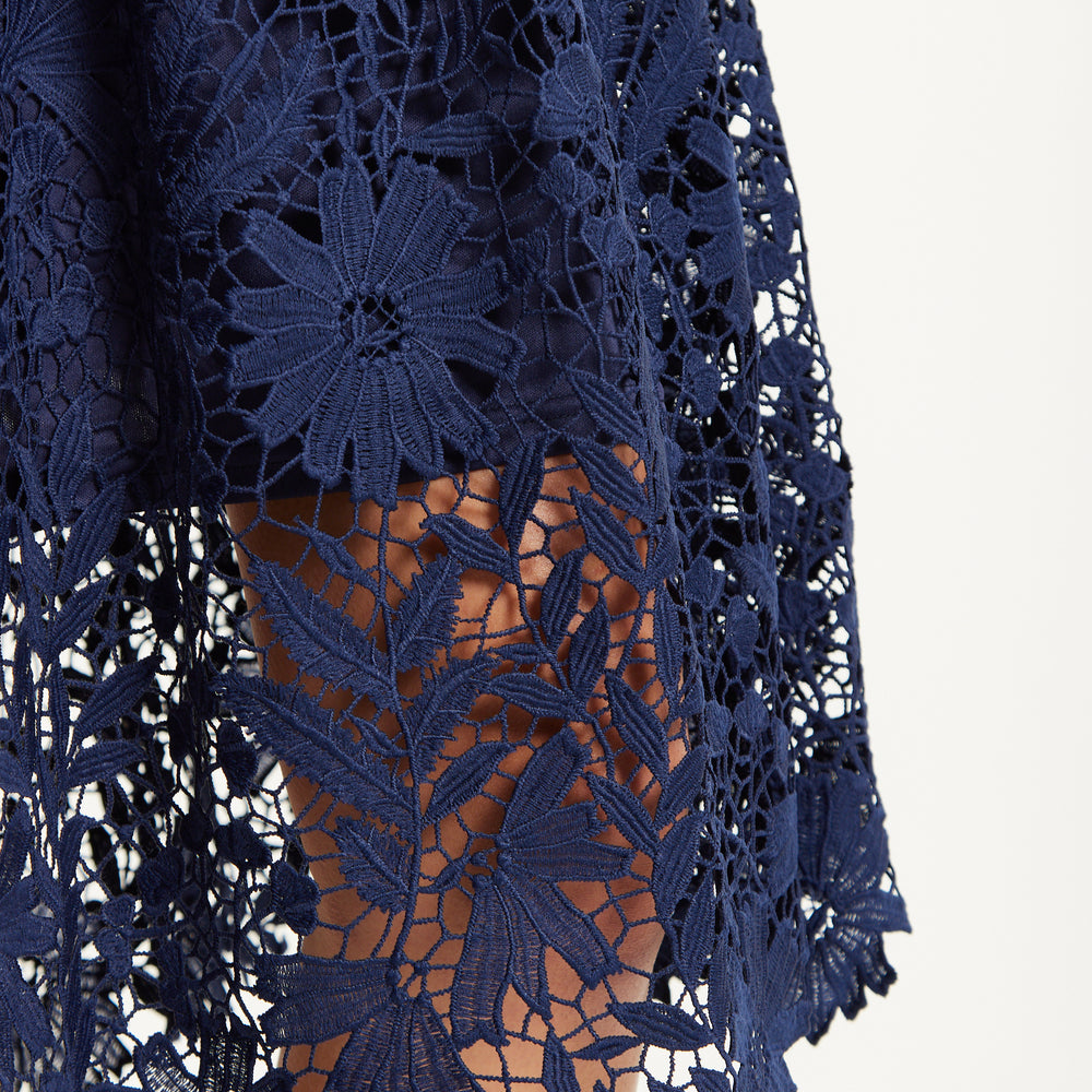 
                  
                    FLARE LACE MIDI DRESS IN NAVY
                  
                