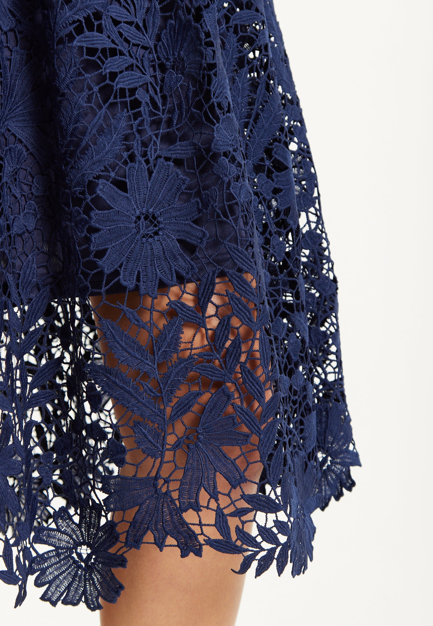
                  
                    FLARE LACE MIDI DRESS IN NAVY
                  
                