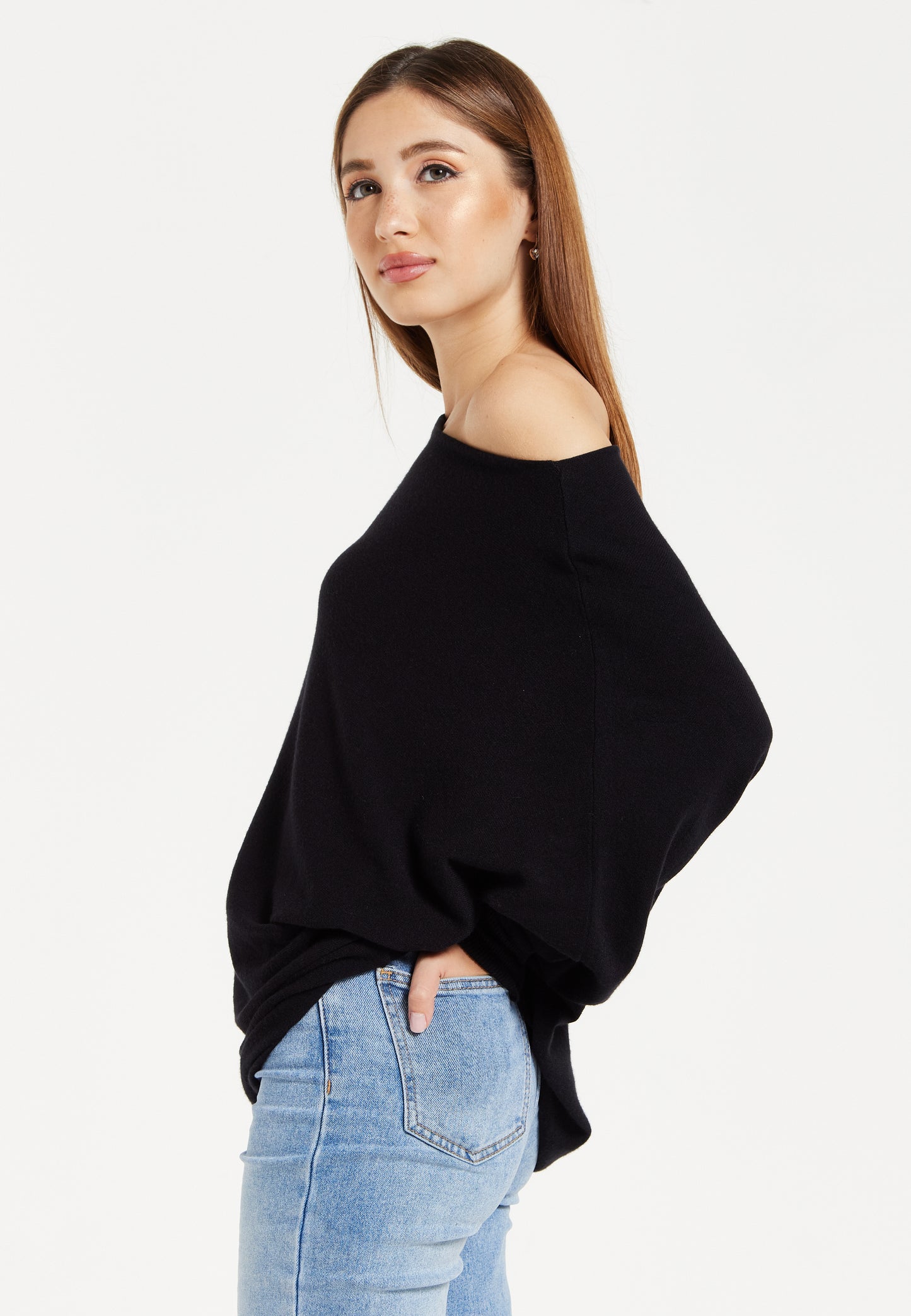 
                  
                    Women's Jumper Black Soft Batwing Sleeve with Relaxed Fit and Elegant Fabric by Liquorish
                  
                