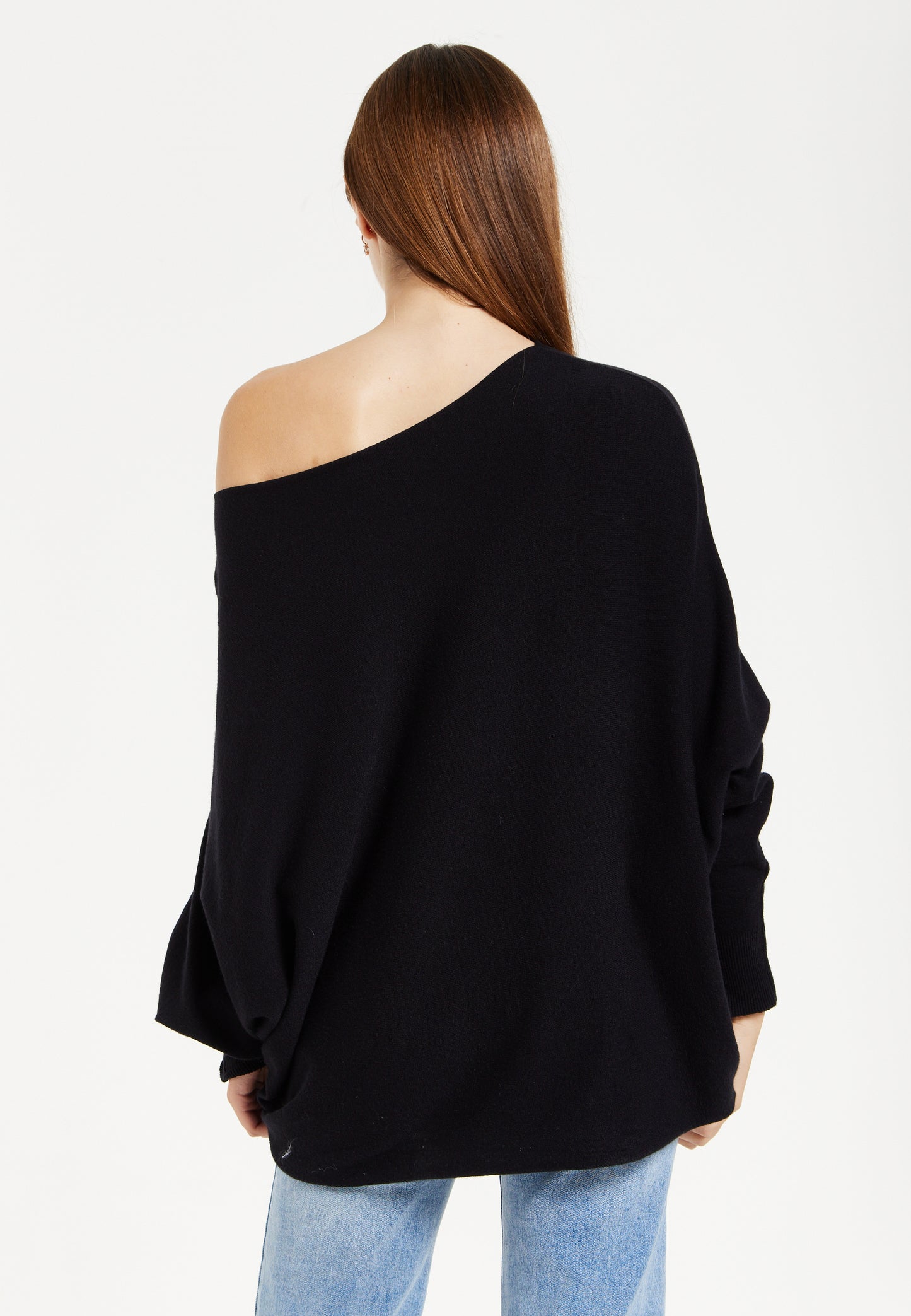 
                  
                    Women's Jumper Black Soft Batwing Sleeve with Relaxed Fit and Elegant Fabric by Liquorish
                  
                