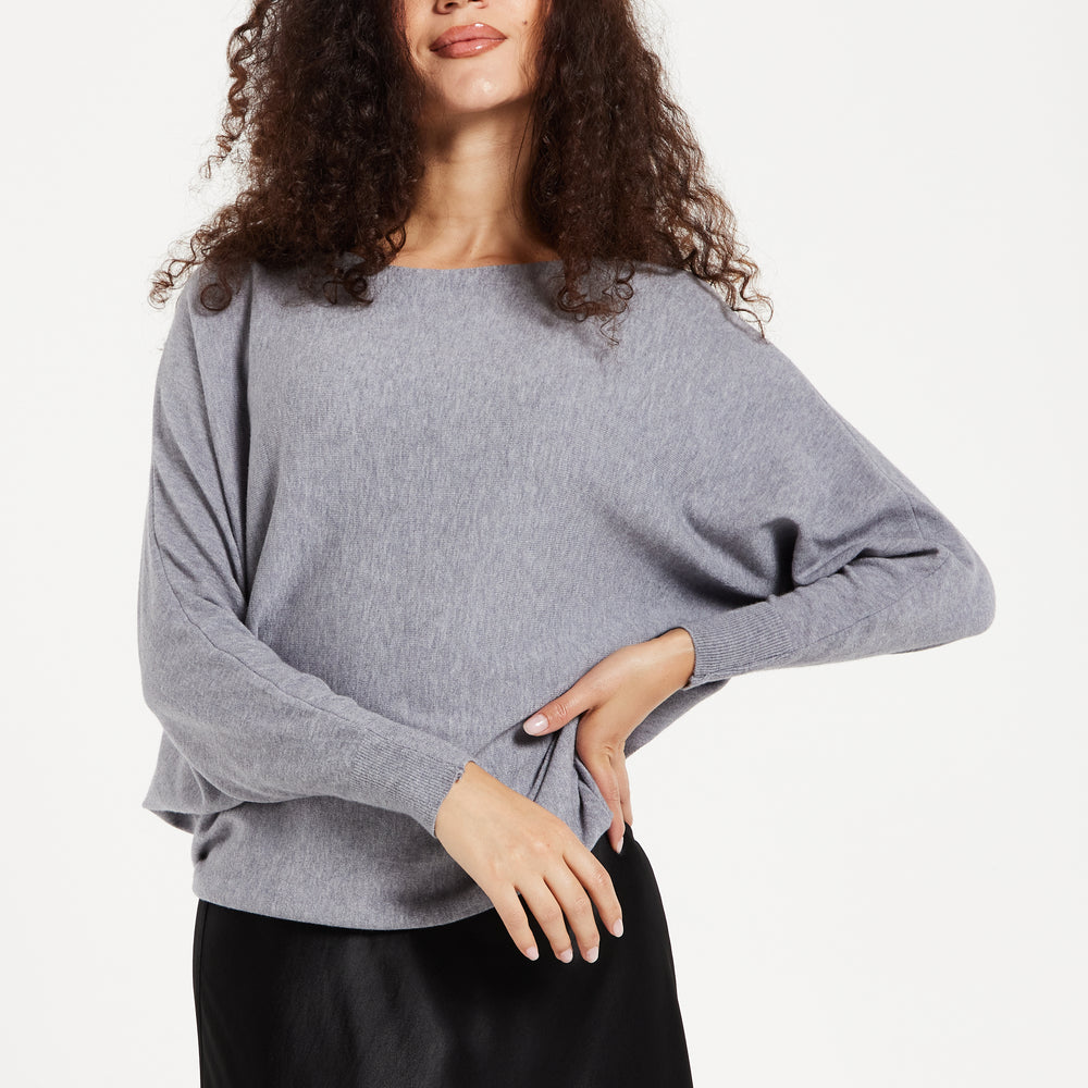 
                  
                    Women's Jumper in Light Grey with Back Pearl-Button Detail and Batwing Sleeves, Perfect for Effortless Style and Comfort - Liquorish
                  
                