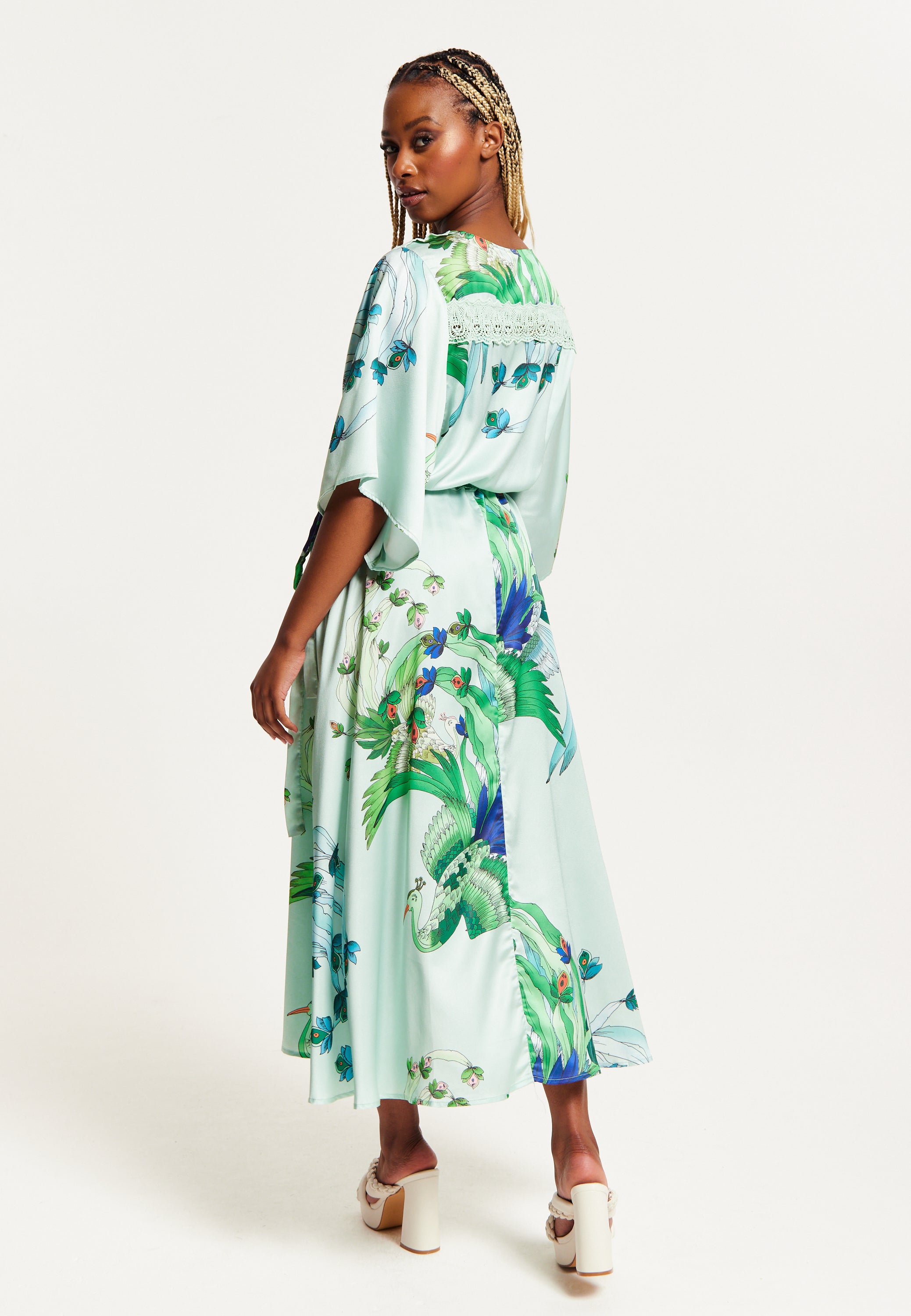 Women's Maxi Dress with Lace Details, V Neck, Flowy Mint Green Bird an Liquorish Online Women's Maxi Dress with Lace Details, V Neck, Flowy Mint Green Bird an Liquorish Online