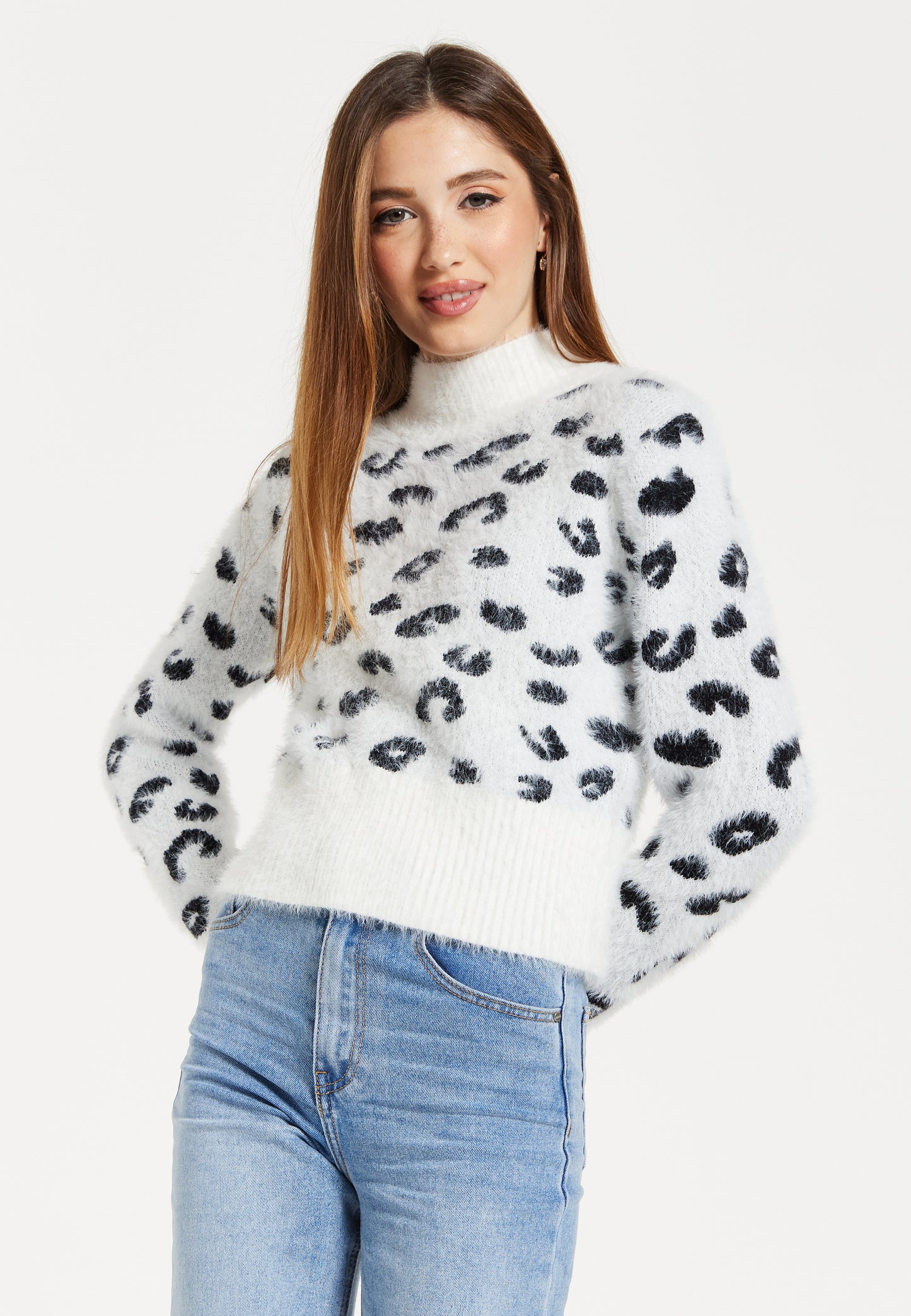 
                  
                    Women's Jumper with Fluffy Leopard Print in Black and White, Turtle Neck, Long Sleeves, Regular Fit
                  
                