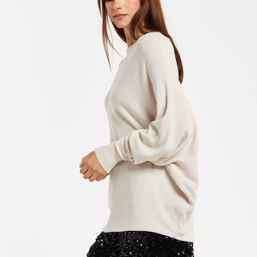 
                  
                    Liquorish Women's Jumper Cream Soft with Batwing Sleeves - Elegant Relaxed Fit and Wide Boat Neckline
                  
                