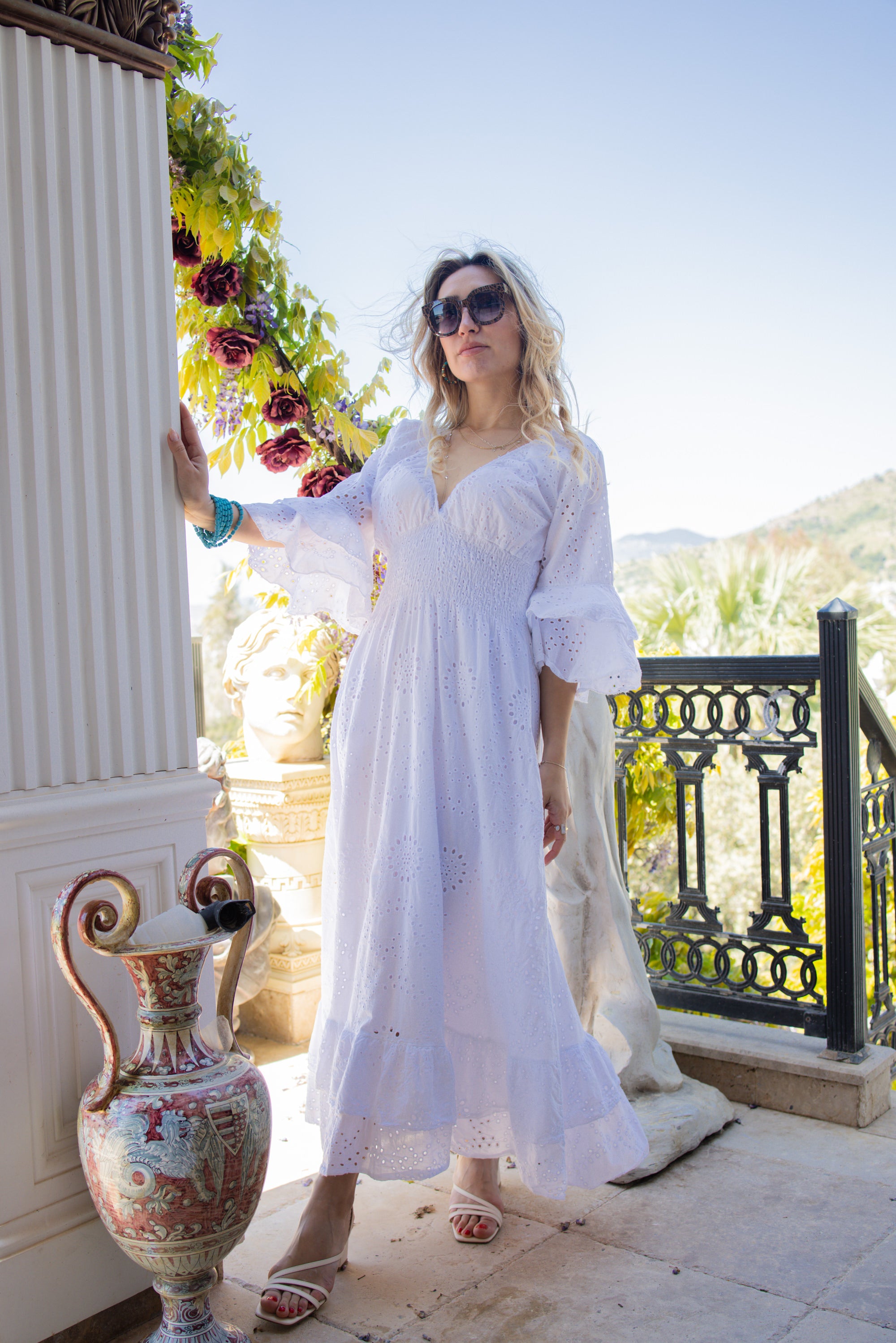 White Broderie Anglaise Maxi Dress Liquorish Online White Broderie Anglaise Maxi Dress Liquorish Online