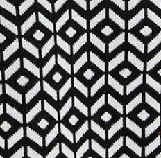 Liquorish Geometric Cardigan in Black and White