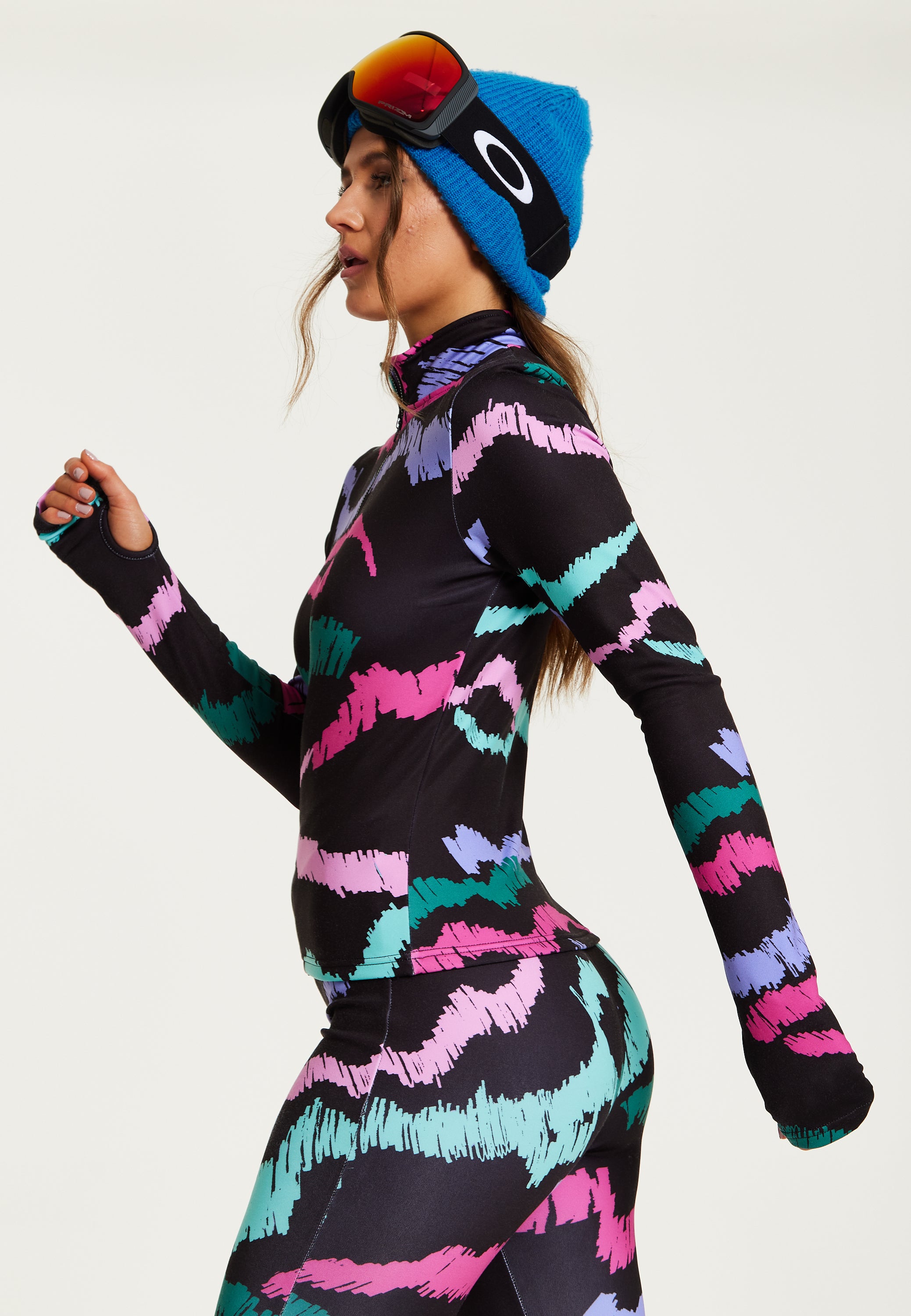 Liquorish Ski base layer leggings in pink abstract print