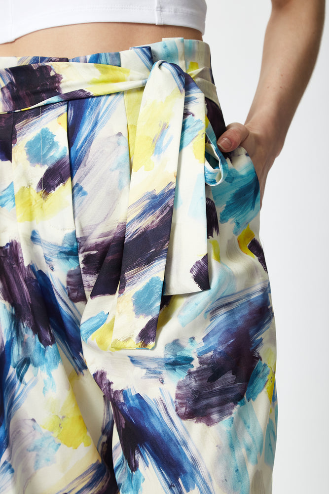 Liquorish Multicolour Abstract print trousers with matching tie waist