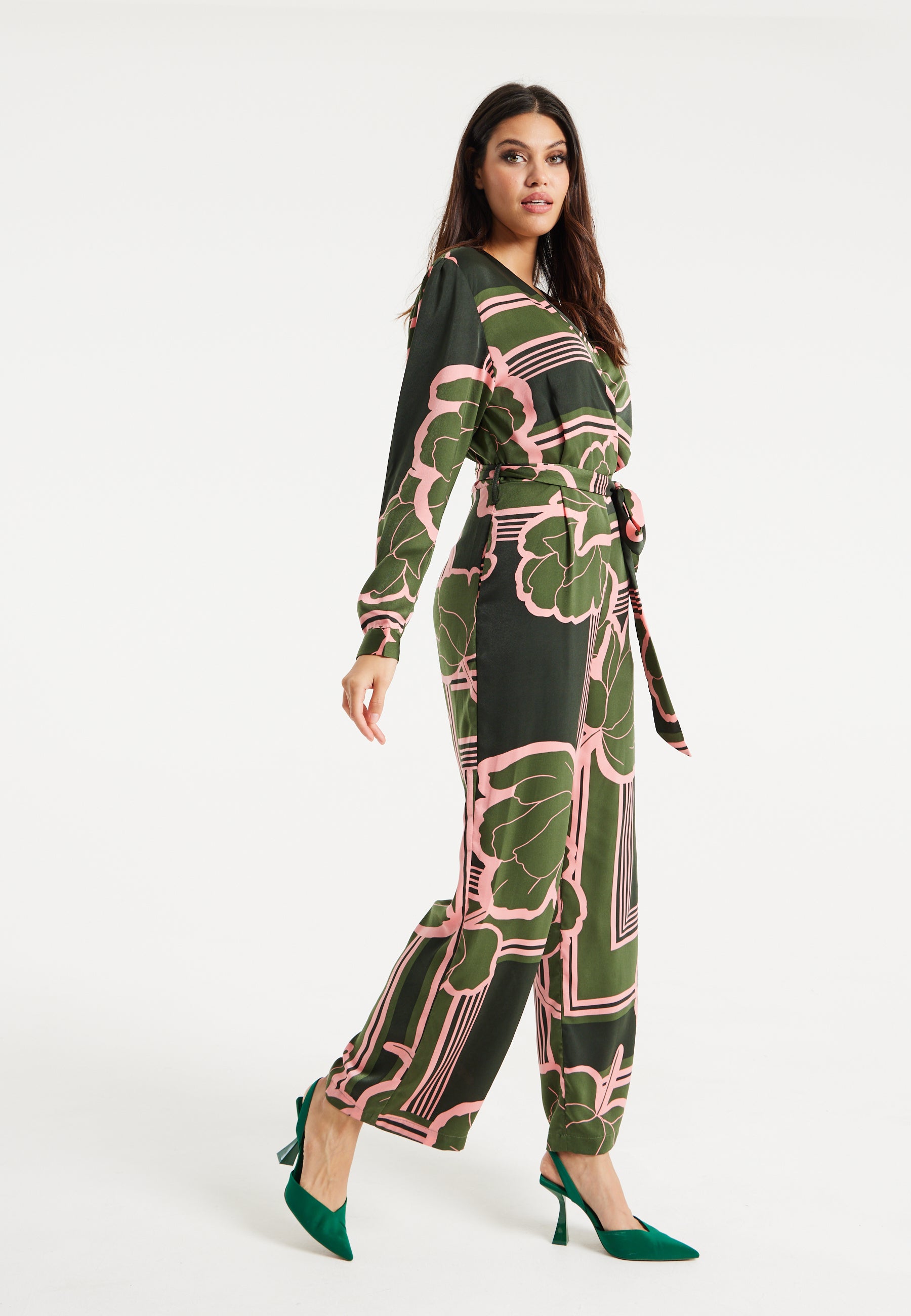 Women s Jumpsuit in Dark Green with Long Sleeves Floral Print Relaxe Liquorish Online