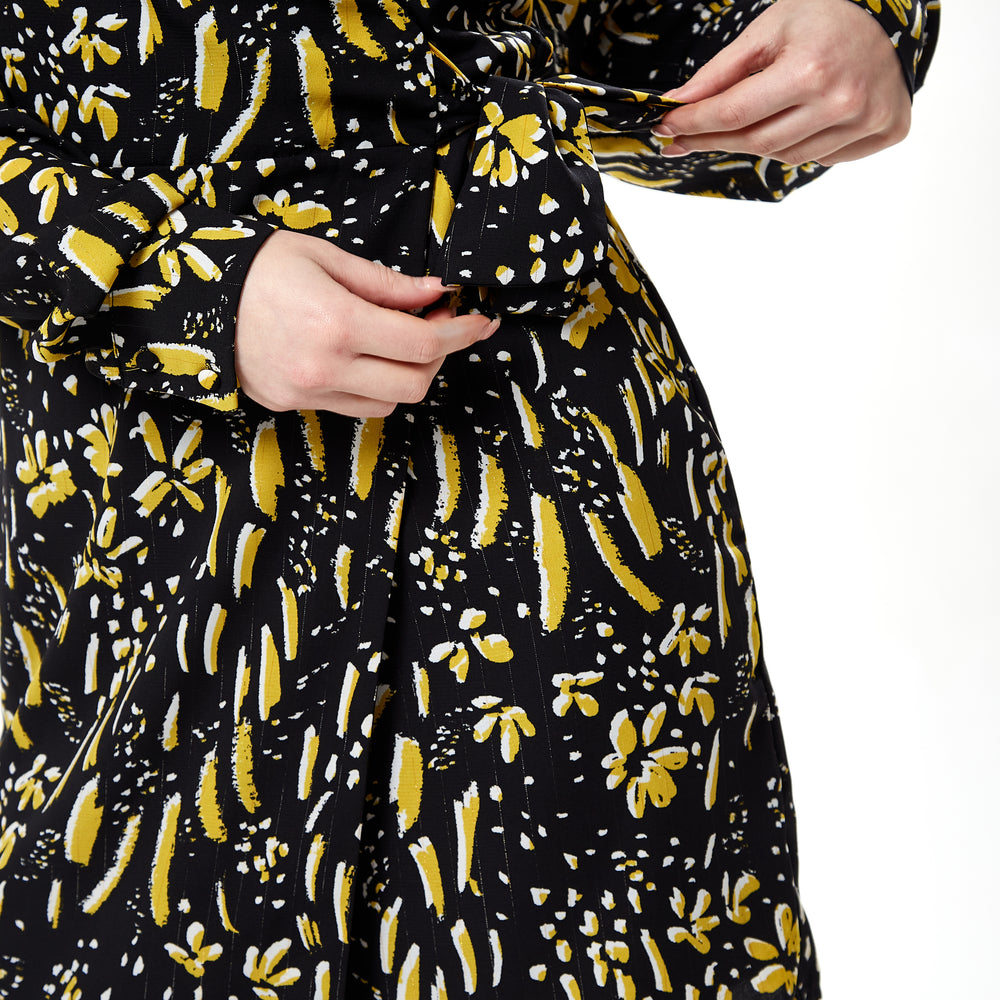 
                  
                    Liquorish Painterly Print Mini Wrap Dress In Black And Yellow
                  
                