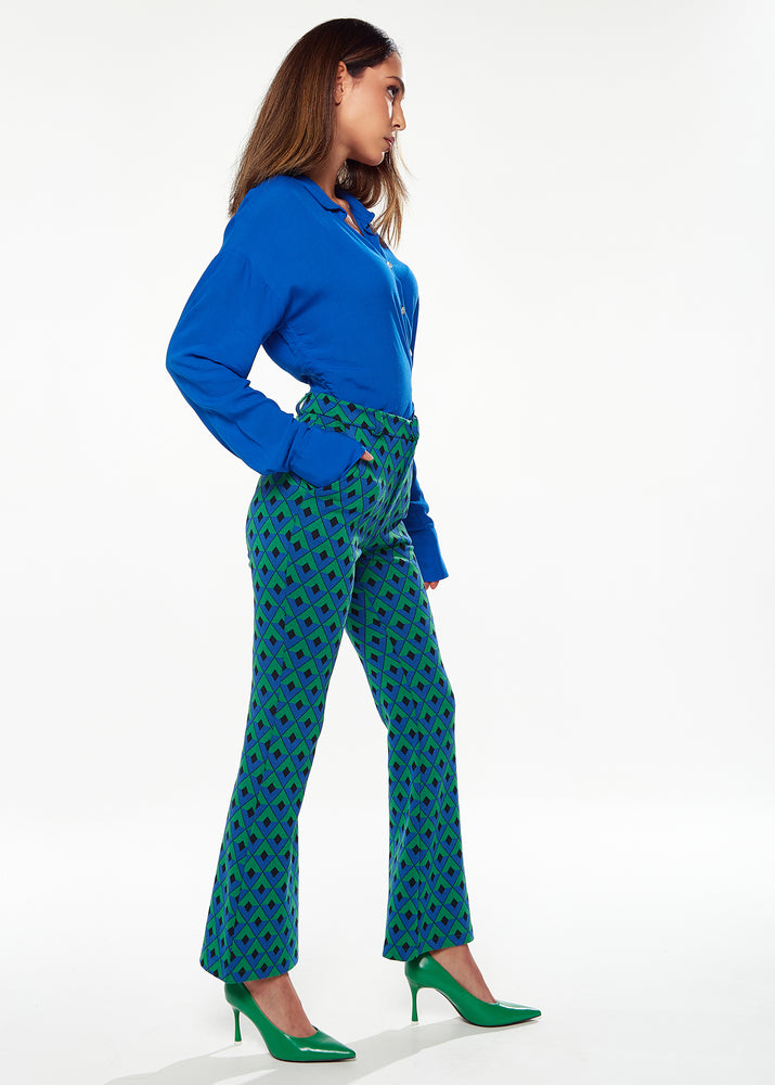 Exclusive Liquorish Knitted Geometric Print Flared Trousers