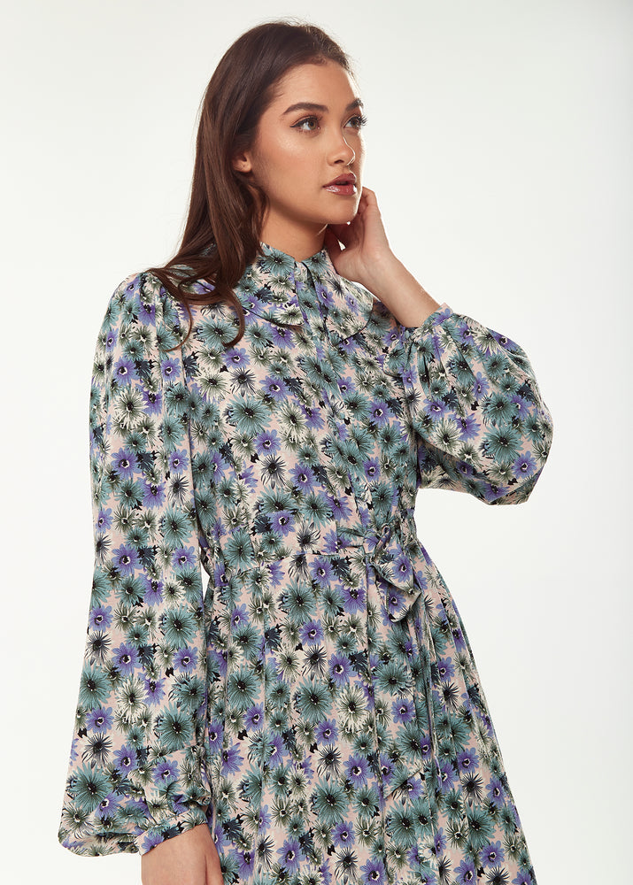 Liquorish Floral Print Dress With Peter Pan Collar