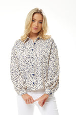 Liquorish Heart Print Shirt in Cream