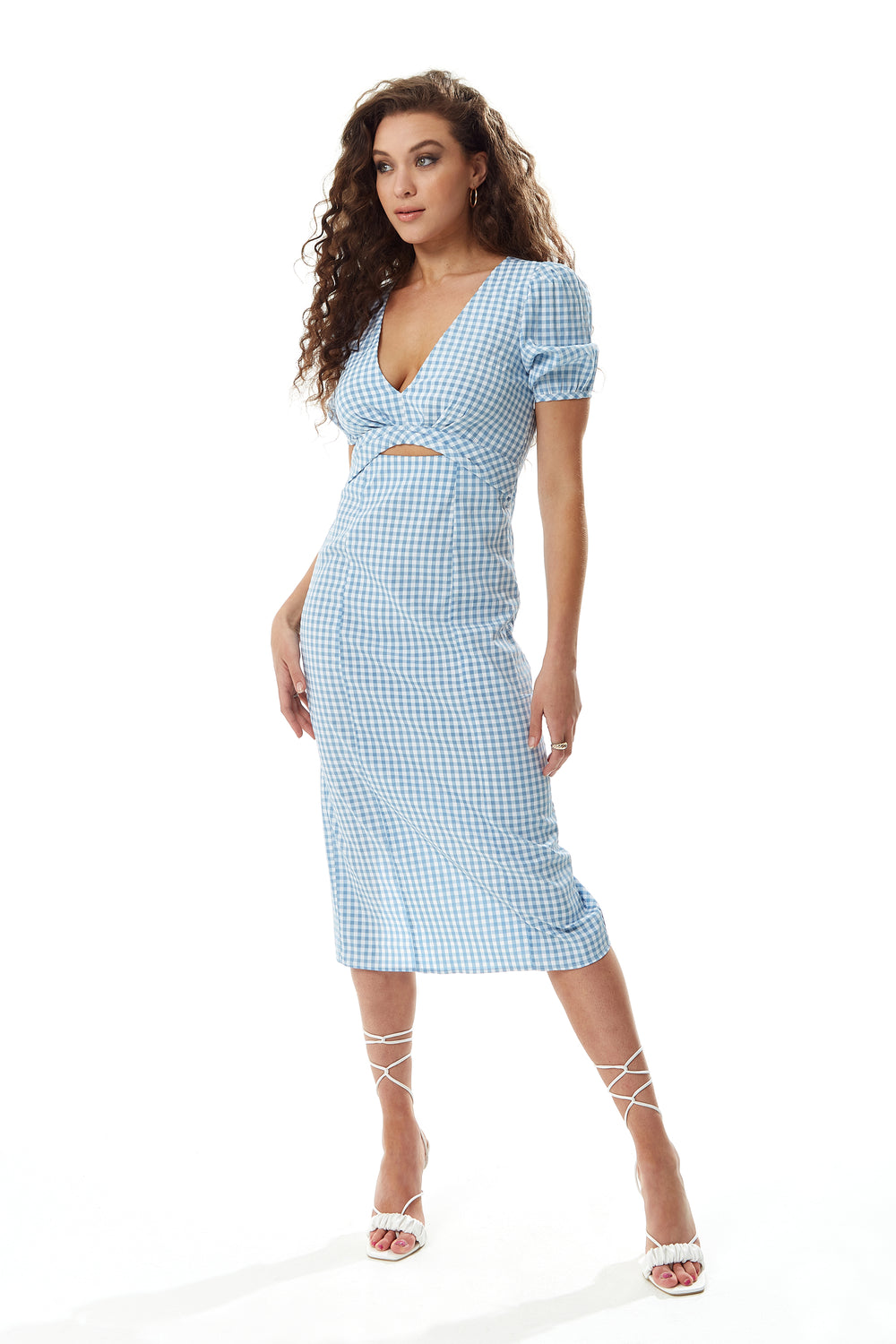 Liquorish Gingham Cut out front Midi Dress in Blue and White