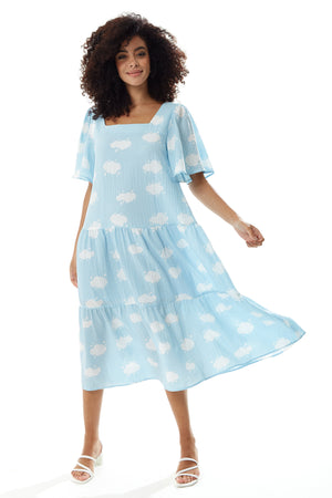Liquorish Cloud Print Midi Smock Dress in Blue
