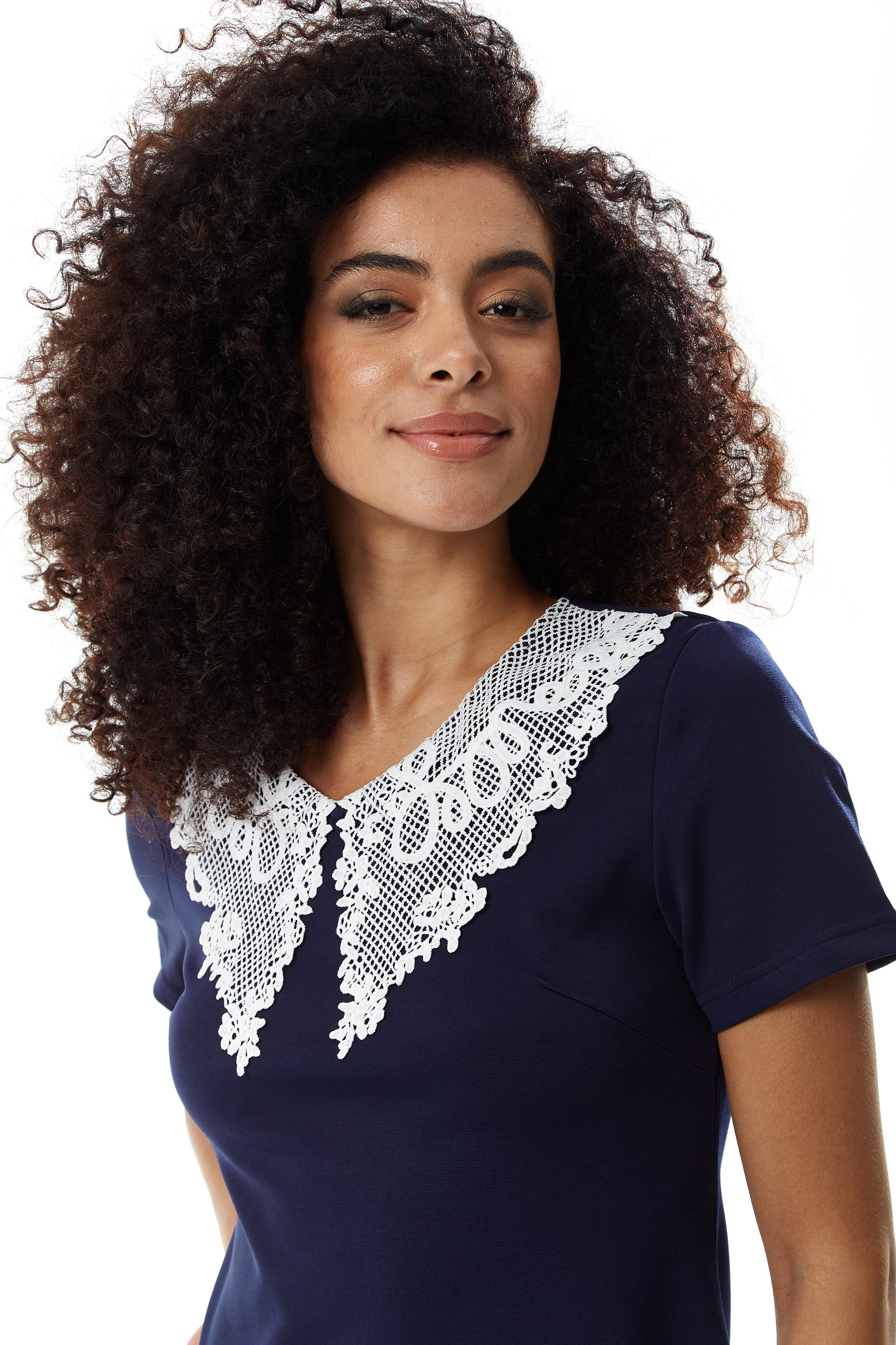Women's Mini Dress in Navy with Short Sleeves and Lace Collar - Elegan Liquorish Online Women's Mini Dress in Navy with Short Sleeves and Lace Collar - Elegan Liquorish Online