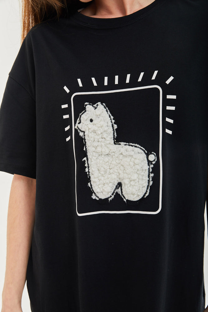 Liquorish Llama oversized T-shirt in Black